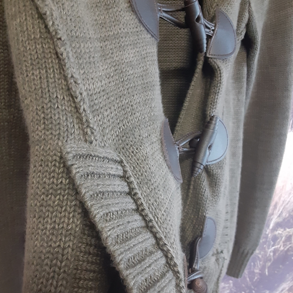 Sold Ralph lauren sweater - Picture 7 of 11